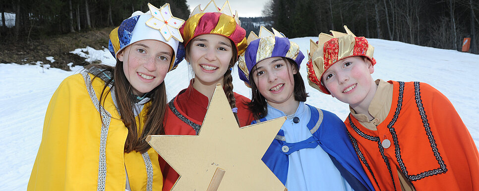 Foto: DKA Österreich Sternsingergruppe